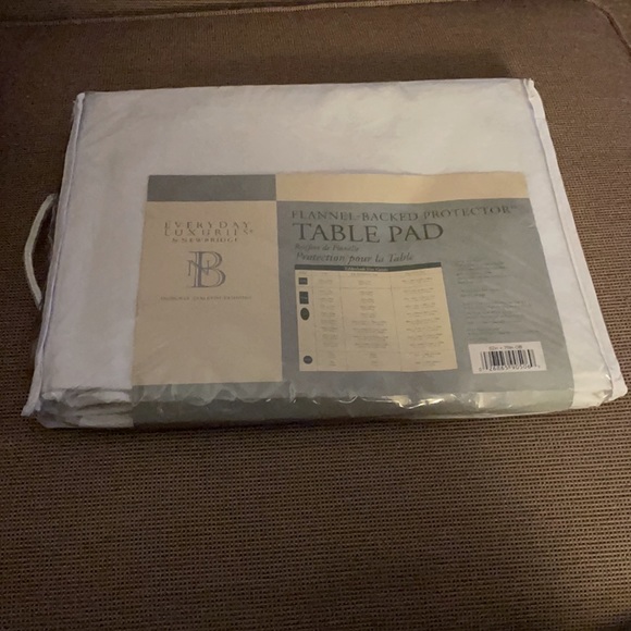 Newbridge Table Pad - Picture 3 of 4